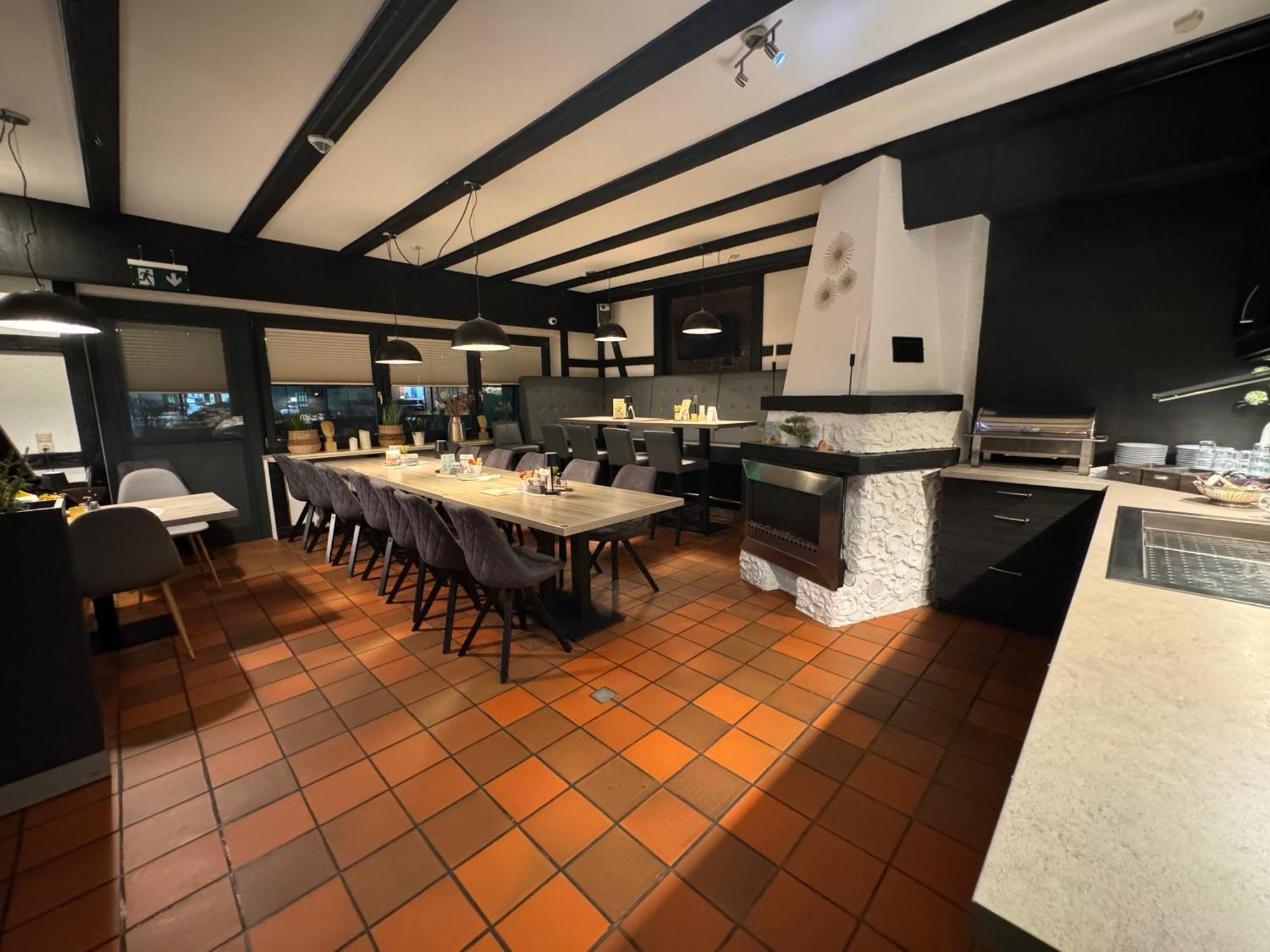 K357 - Hotel & Restaurant "Zur Post" In Otterndorf Bei Cuxhaven Zewnętrze zdjęcie